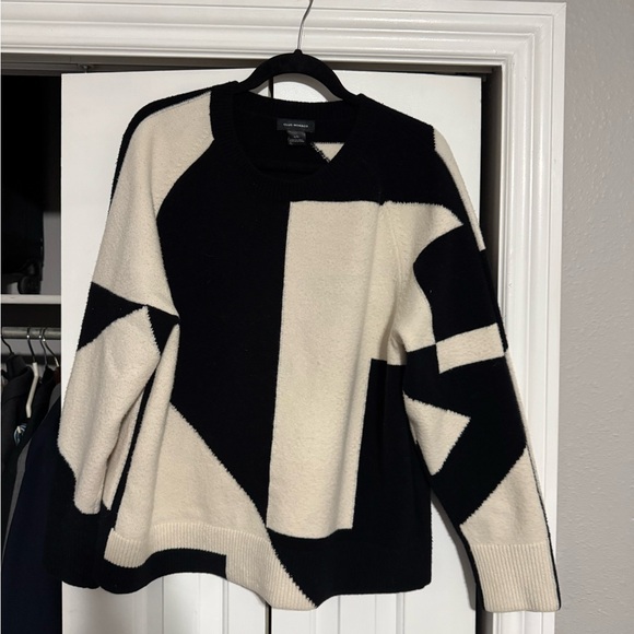 Club Monaco Black and Cream Geometric Sweater - Picture 4 of 8
